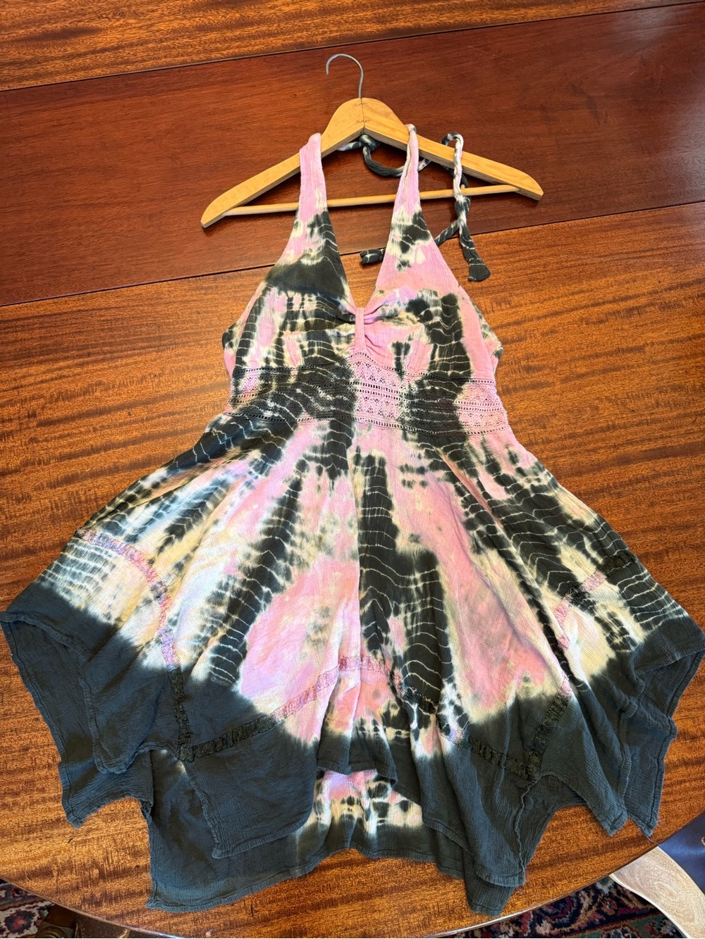 Advance Apparels Pink and Green Tie-Dye Halter Top *Flaws in pictures* Hippie